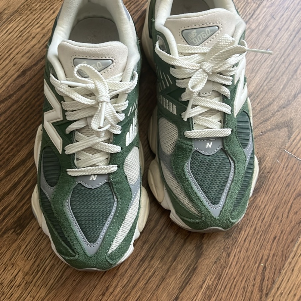 New Balance 9060 green Sneakers - Picture 6 of 7